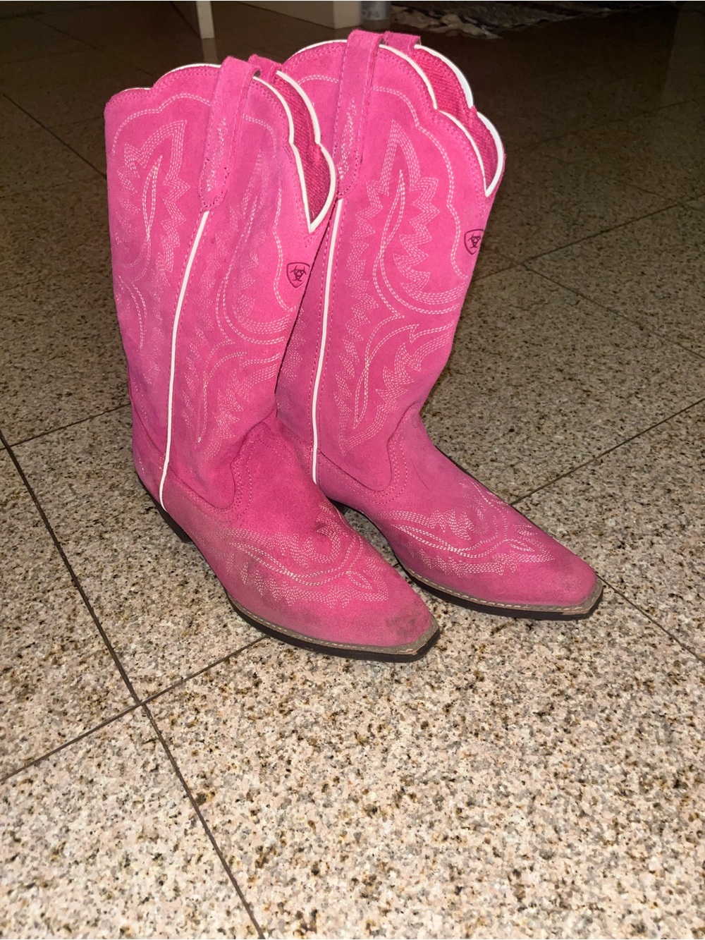 Women's Ariat Pink Suede Western Cowboy Boots size 5